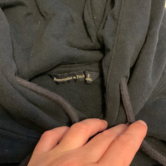 A&F sweatshirt/hoodie - Picture 2 of 2